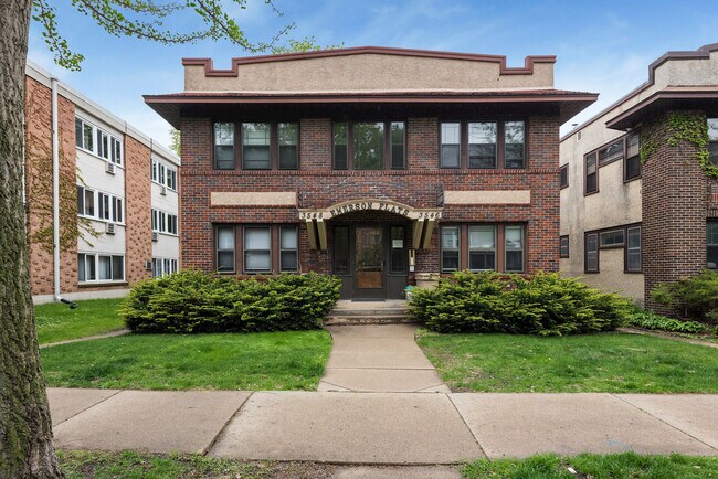Foto del edificio - 3546 Emerson Ave S #5