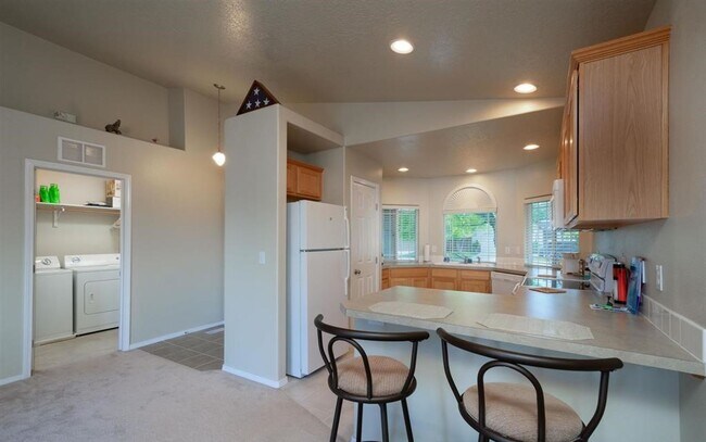 Foto del edificio - SW Boise 3 bed home