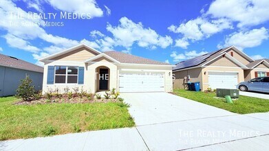 Building Photo - 914 Princess Sabal Pt