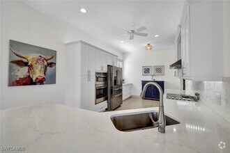 Building Photo - 12647 Hunters Lakes Ct