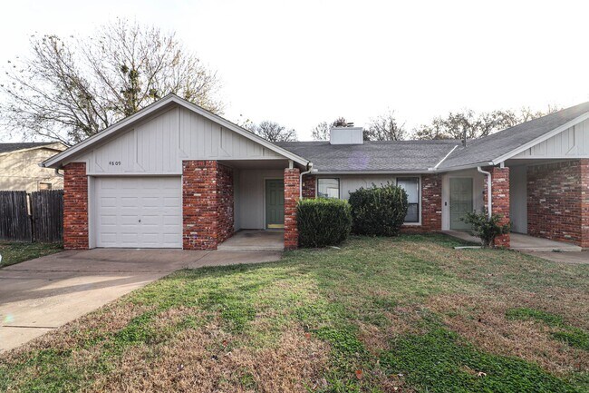 Foto del edificio - Cozy & Updated