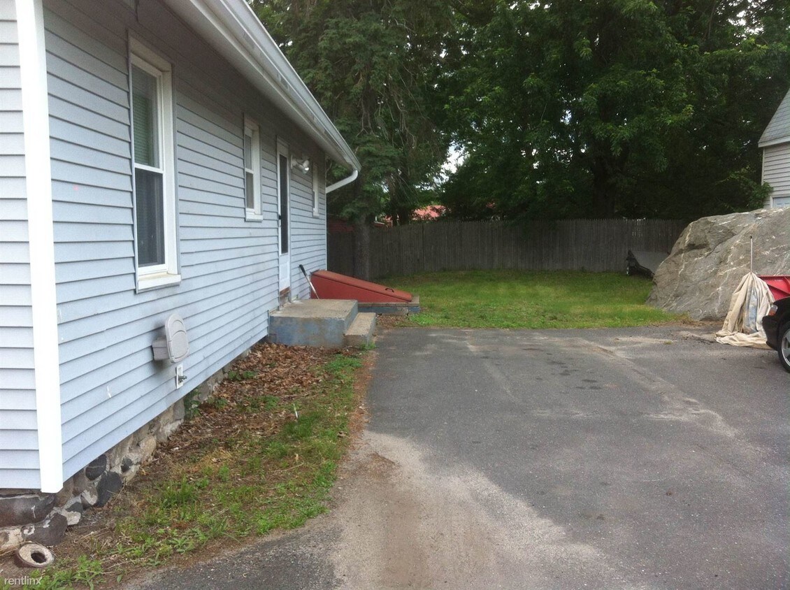 151 S Riverside Ave, Terryville, CT 06786 House Rental in Terryville