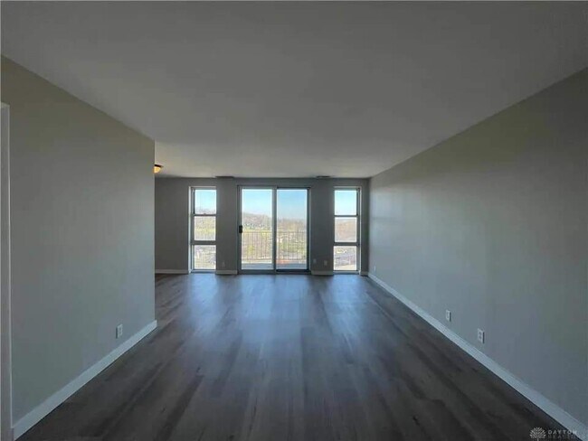 Building Photo - 2230 S Patterson Blvd