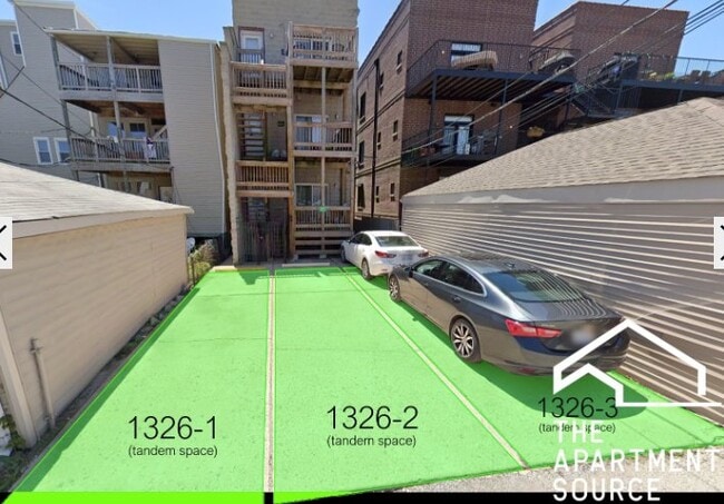 Photo - 1326 W Diversey Pkwy Apartment