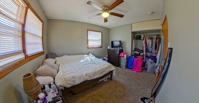 Foto del edificio - Stand Alone House + Washer & Dryer Include...