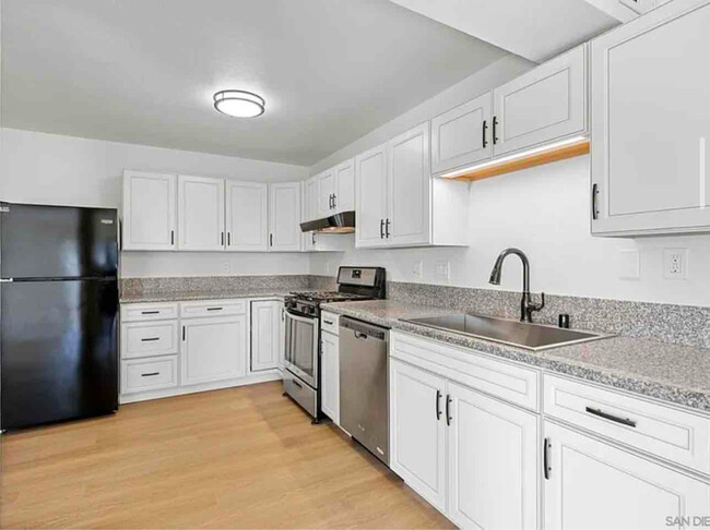 Foto del edificio - 220 Riverview Way