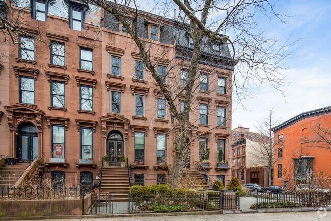 Building Photo - 230 Washington Ave