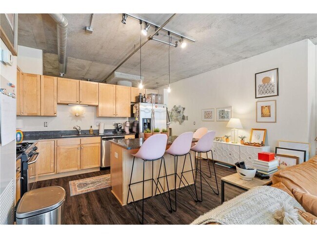 Foto del edificio - 720 N 4th St