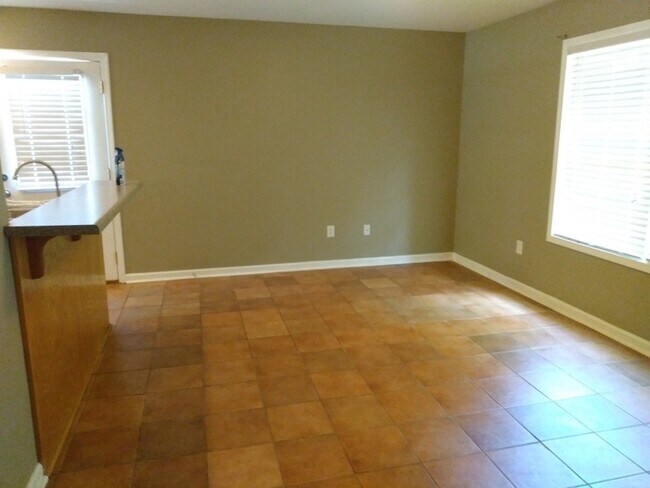 Building Photo - 2 Bedroom in Pelzer