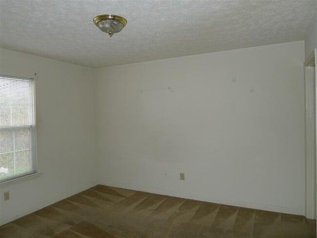 Foto del edificio - 1600 Alexandria Dr