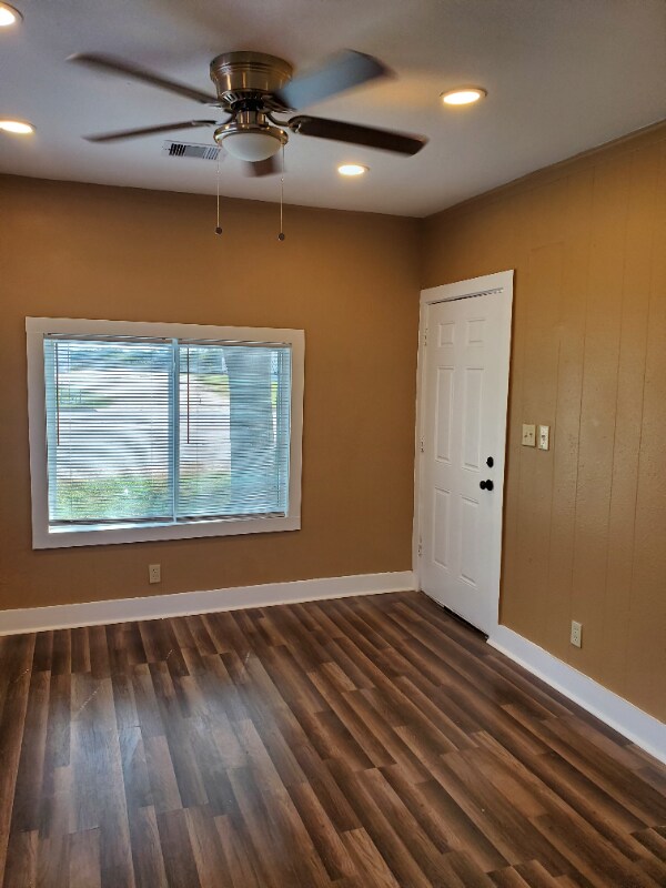 907 E Jackson St, El Campo, TX 77437 House Rental in El Campo, TX