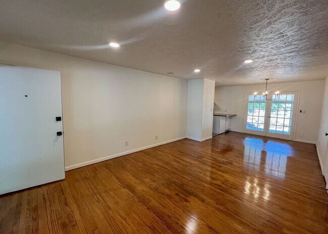 Foto del edificio - 10416 Ridgeview Dr