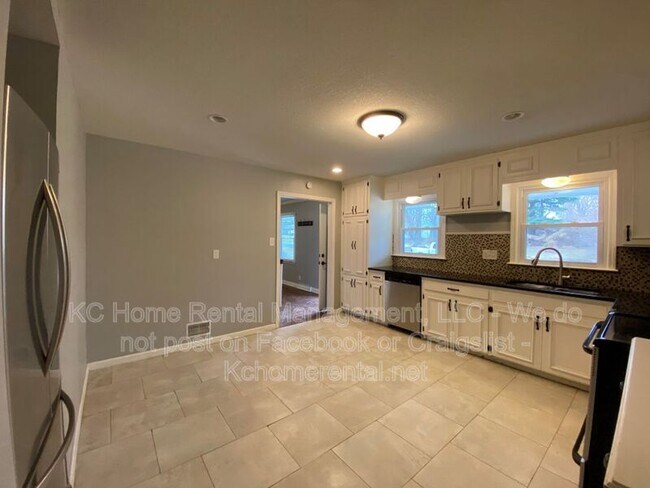 Foto del edificio - 6809 Marty St