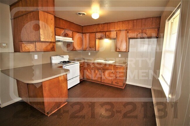 Foto del edificio - 801 Pecan Cir