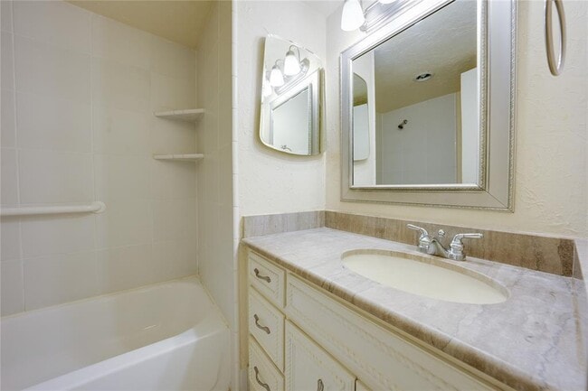 Photo - 6011 Milton St Townhome