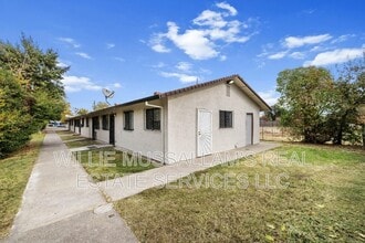 Building Photo - 1220 South Ave