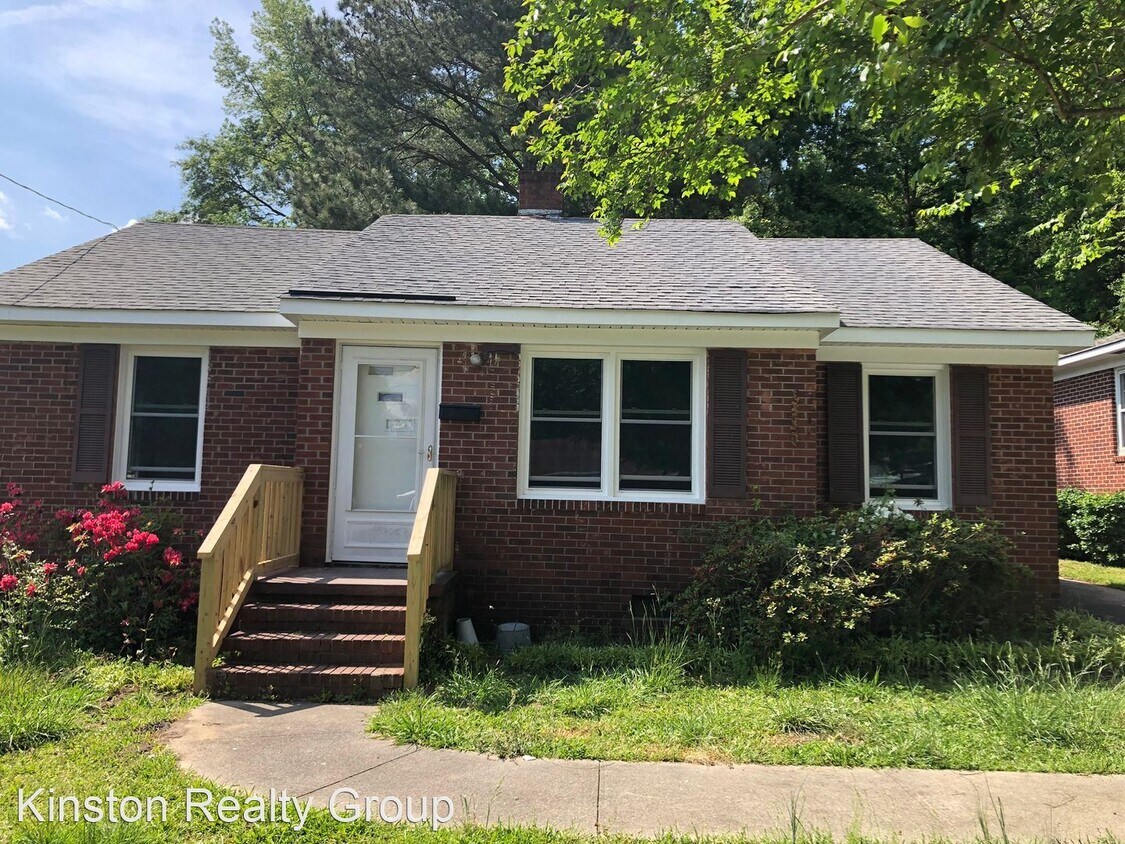 Foto principal - 3 br, 1 bath House - 202 Heard St.
