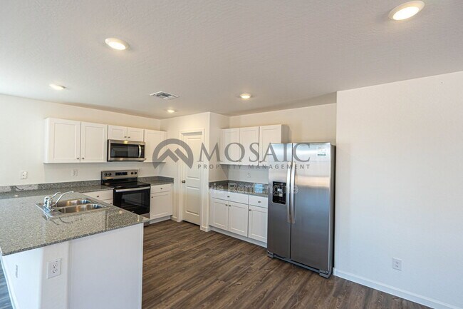 Building Photo - 1445 Jaycie Dr