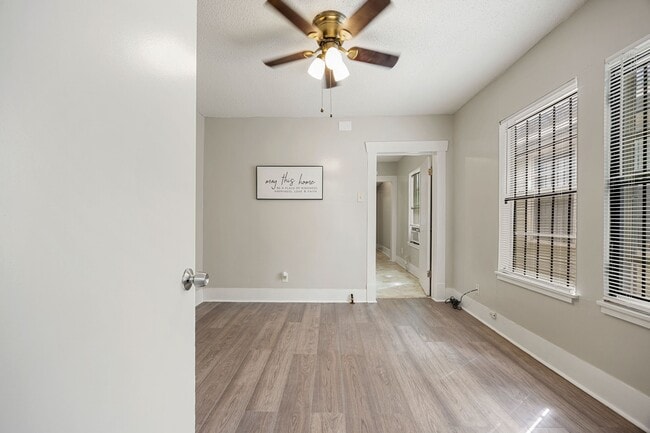 Foto del edificio - 2603 Nettleton St