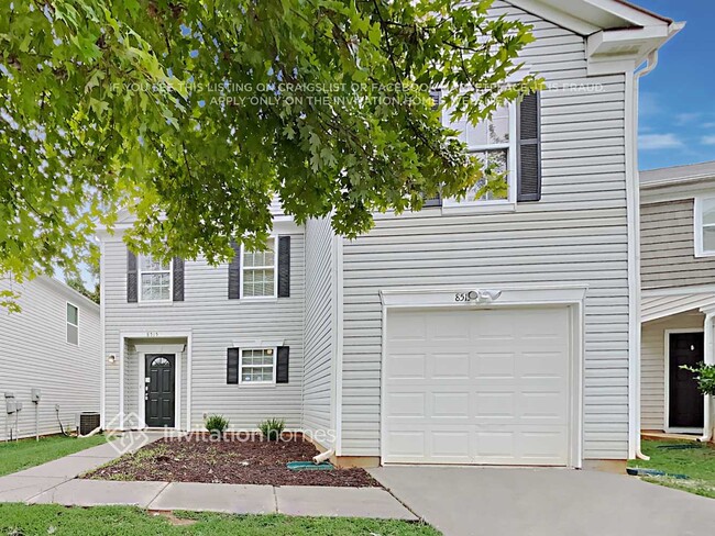 Building Photo - 8515 Panglemont Drive