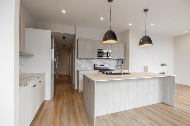 Foto del edificio - 3207 N Narragansett Ave