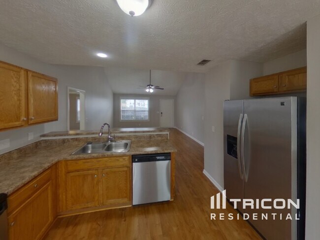 Foto del edificio - 1258 Tiree Dr