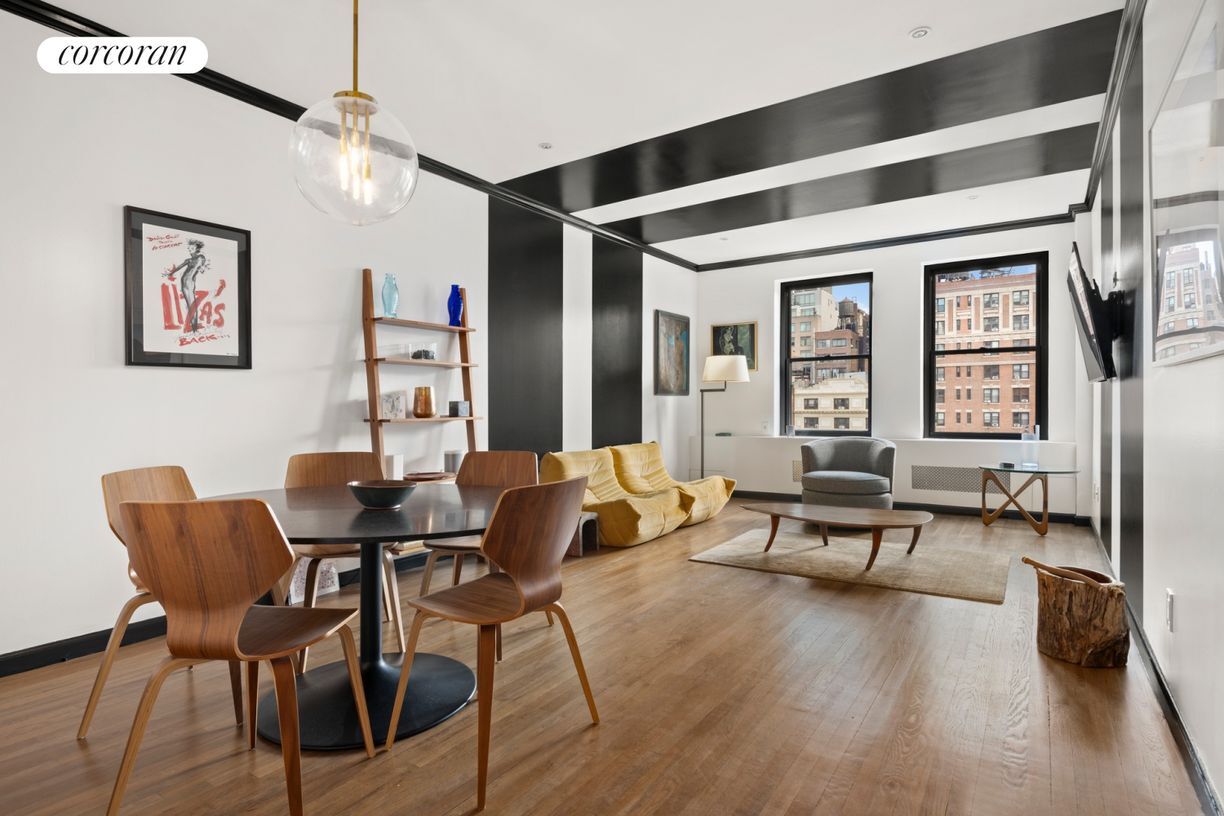 Primary Photo - 104 W 70th St