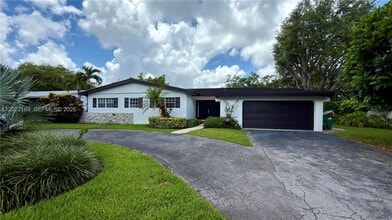 Building Photo - 7700 SW 52nd Ct