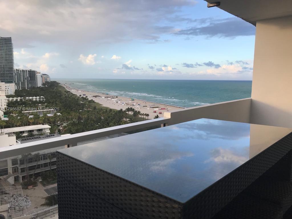 Foto principal - 100 Lincoln Rd