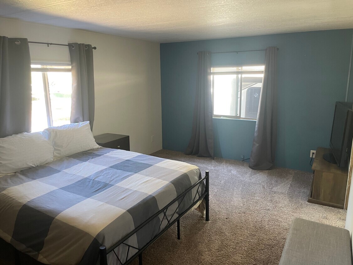 Foto principal - 255 Haylen Dr