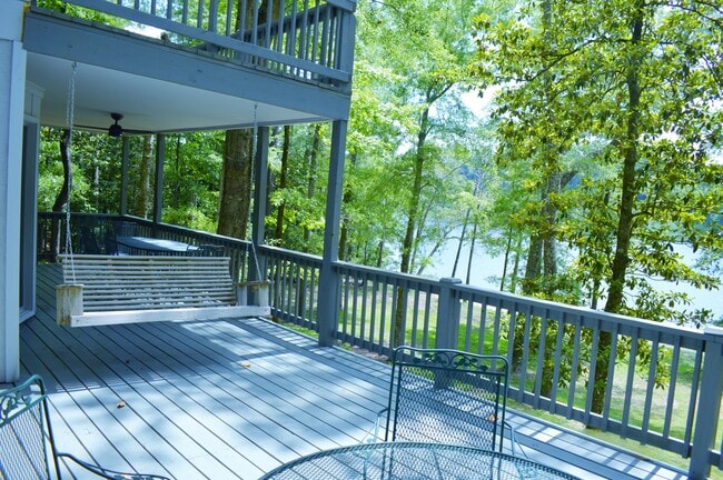 Building Photo - 112 Choctaw Dr