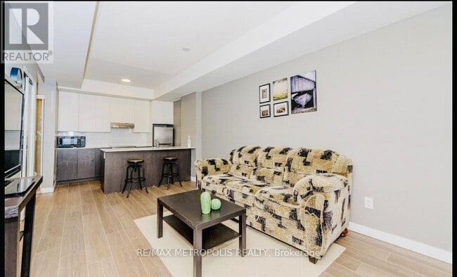 Photo du bâtiment - 100 Canon Jackson Dr