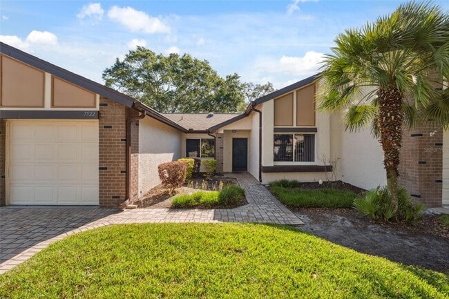 Building Photo - 7522 Heather Walk Dr