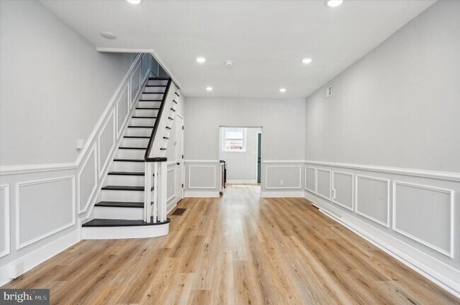 Building Photo - 1714 Watkins St