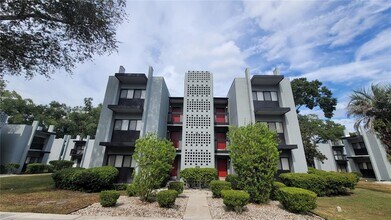 Building Photo - 415 NW 39th Rd