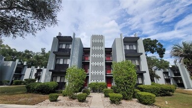 Building Photo - 415 NW 39th Rd