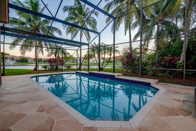 Foto del edificio - 22277 Holcomb Pl