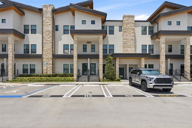 Foto del edificio - 10473 NW 82nd St