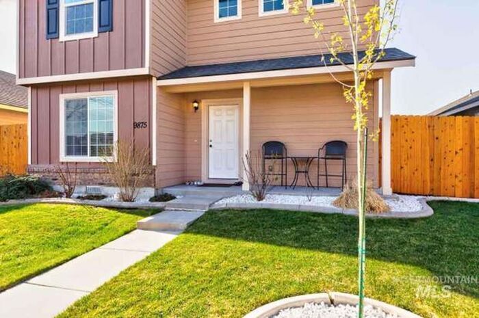 Foto principal - Beautiful Single Family Home for Rent in B...