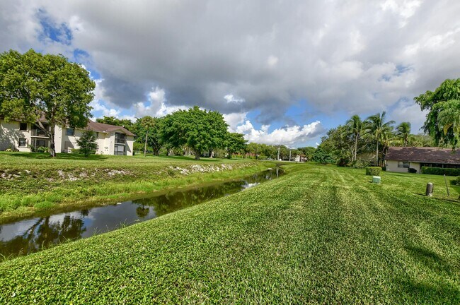 Foto del edificio - 23341 SW 55th Way