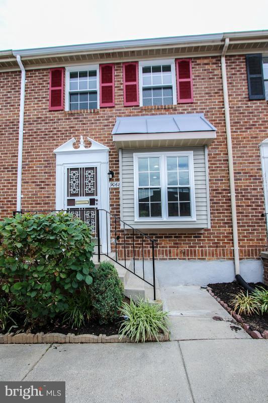 Building Photo - 9068 Pickwick Village Terrace