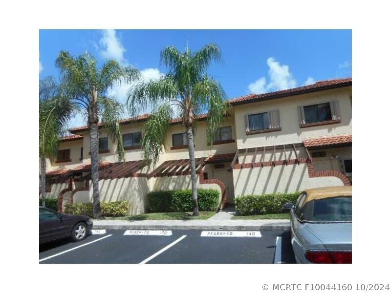 Foto del edificio - 8809 NW 48th St