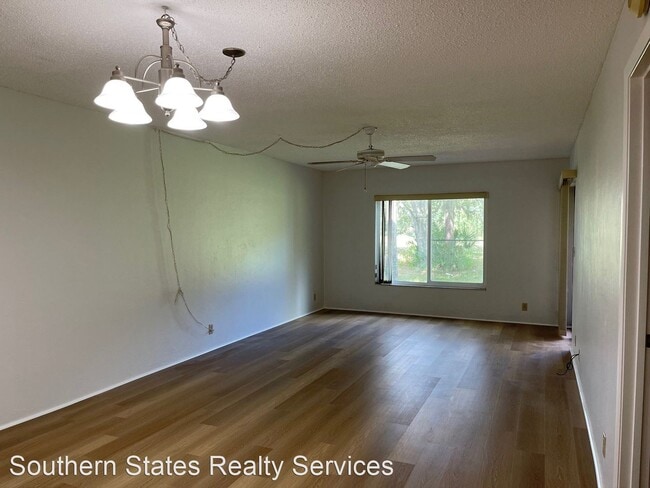 Building Photo - 1 br, 1 bath House - 348 Bob White Court #...