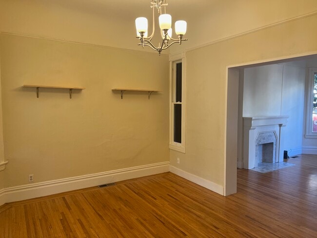 Dining Room - 320 Lexington St