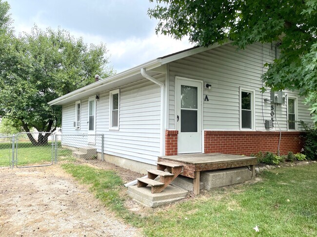 Building Photo - 3505 Westwind Dr