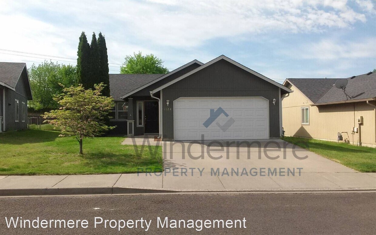3 br, 2 bath House 1124 SE Scenic View Dr House Rental in College