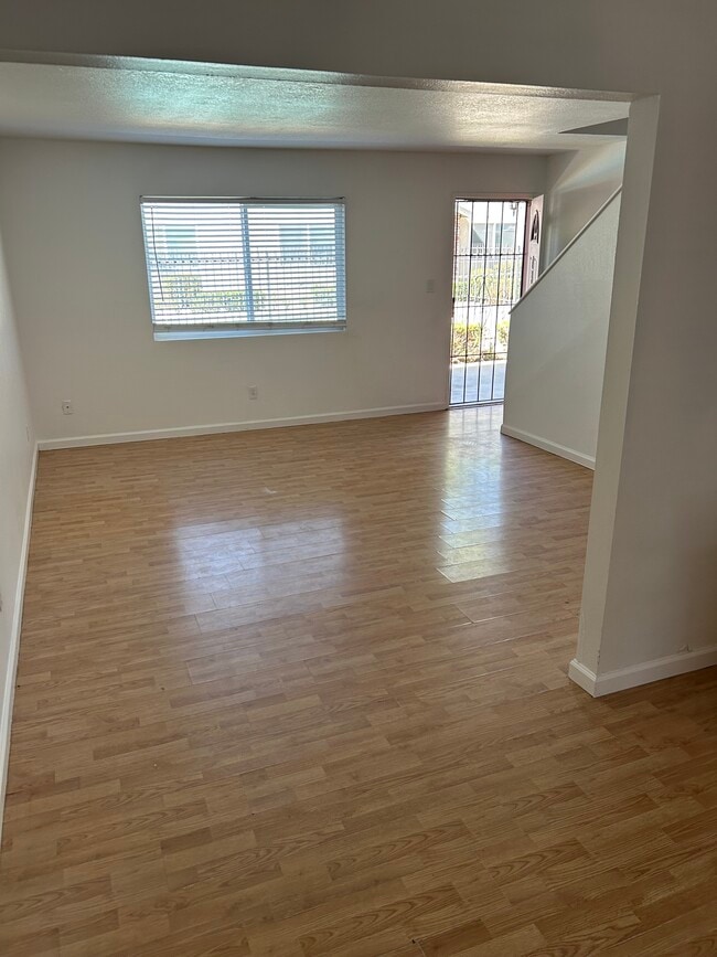 Foto del edificio - 609 Taylor St