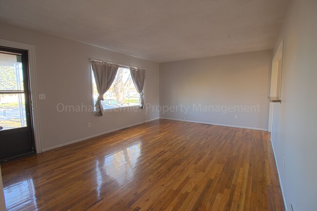 Foto del edificio - 2 Bed Omaha Home Half Off Deposit!