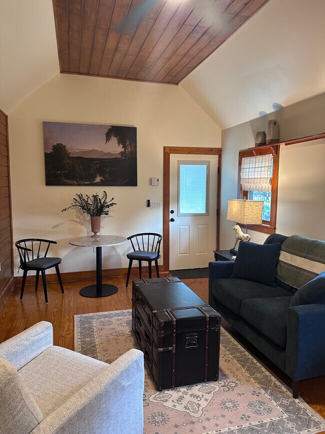 Living room/kitchen - 23 Hopewell Hamlet Dr