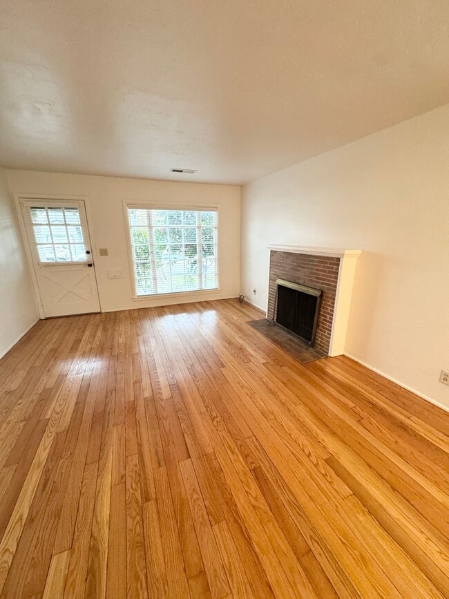 Photo - 1505 54th St Townhome